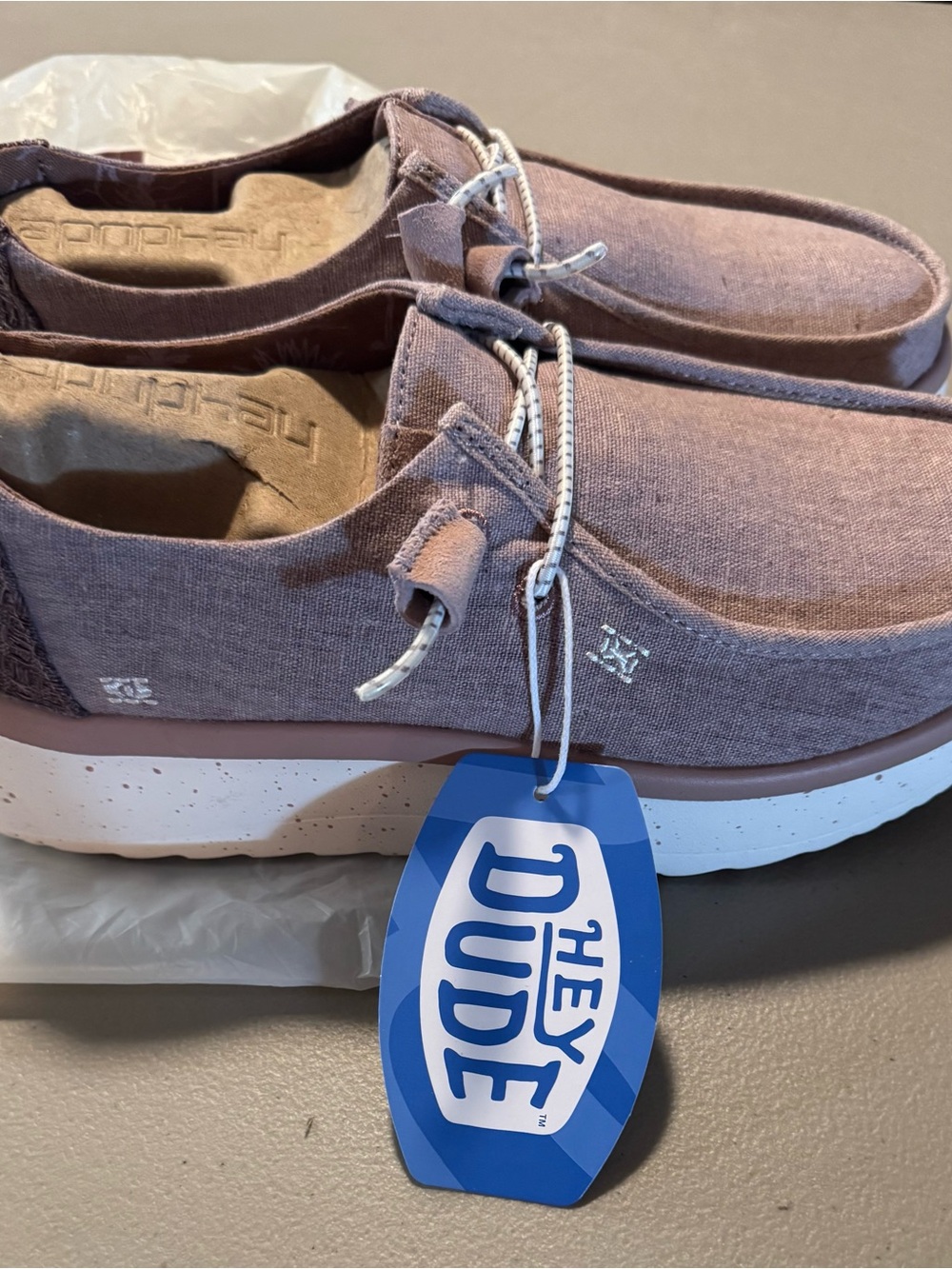 NWT Hey Dude Mauve Canvas Wendy Slip-On Shoes 8